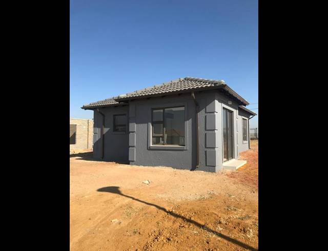 3 BEDROOM HOUSE FOR SALE IN SHARON PARK